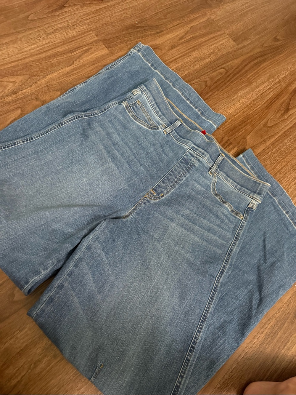 SPANX Women’s Jeans XL.